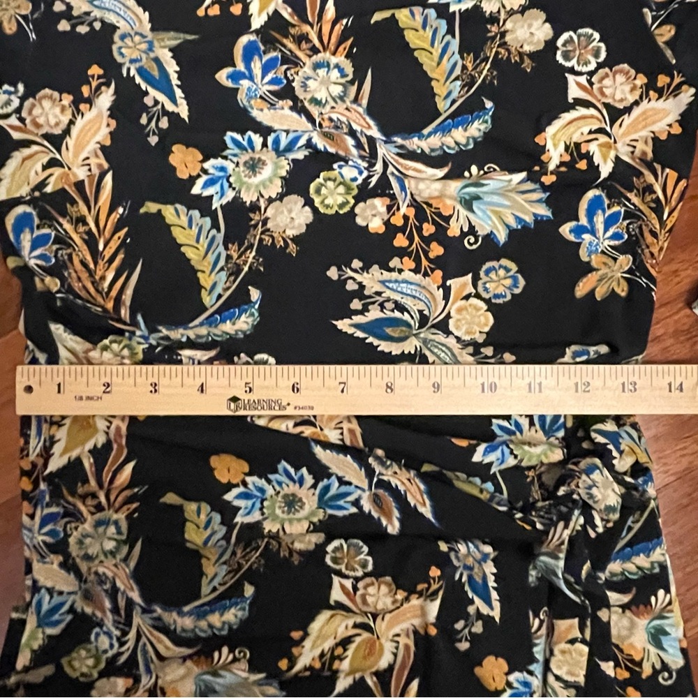 ECI Black Floral Long Sleeve Dress - Picture 6 of 8
